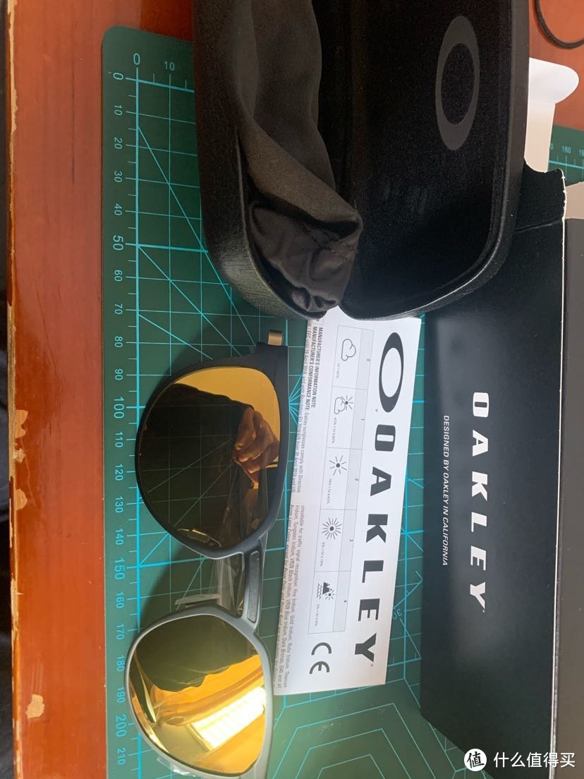 欧克利 Oakley Diecutter 太阳镜开箱分享，下车了真香