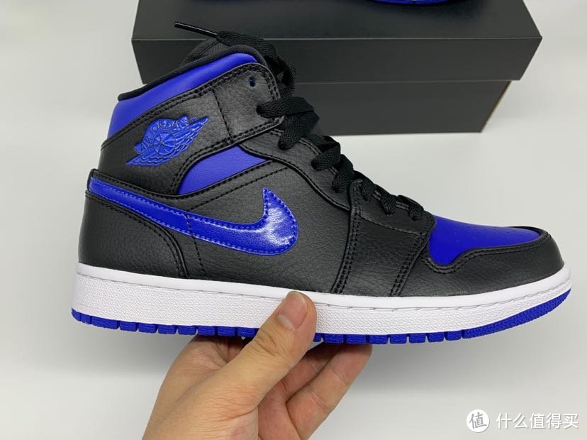 便宜的A锥 AJ1 mid Royal皇家蓝开箱