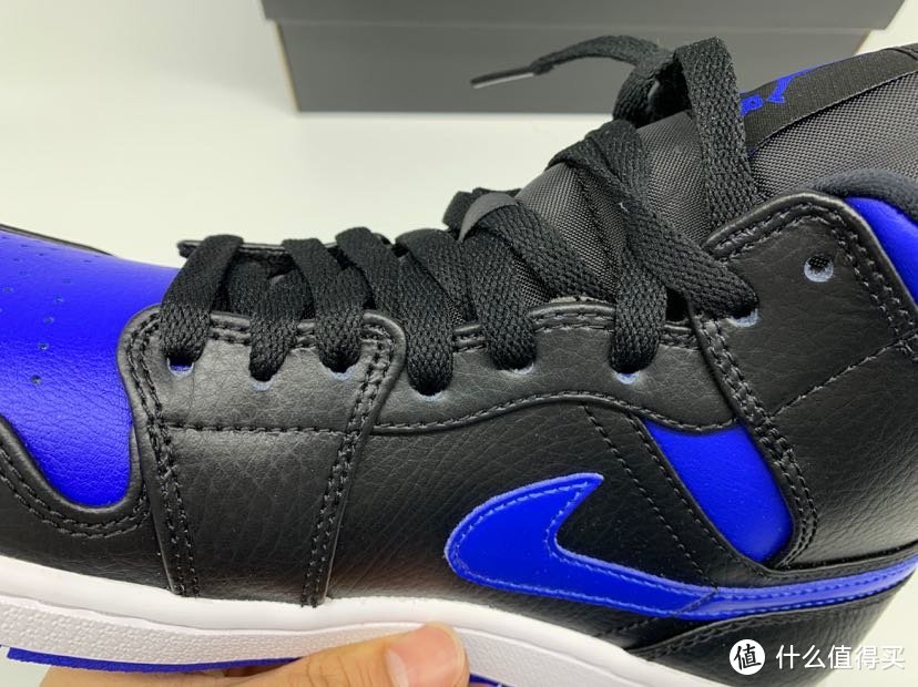 便宜的A锥 AJ1 mid Royal皇家蓝开箱