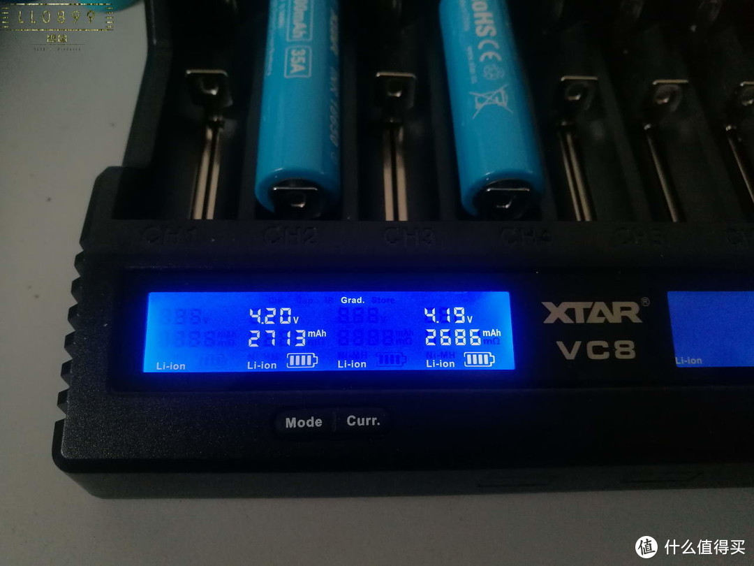 8节大电槽 XTAR新款大型充电器VC8评测