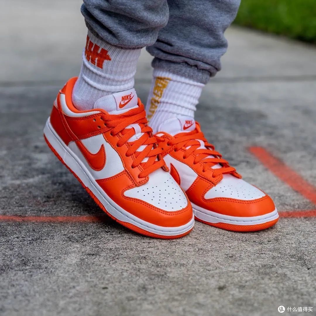 orange blaze dunk low
