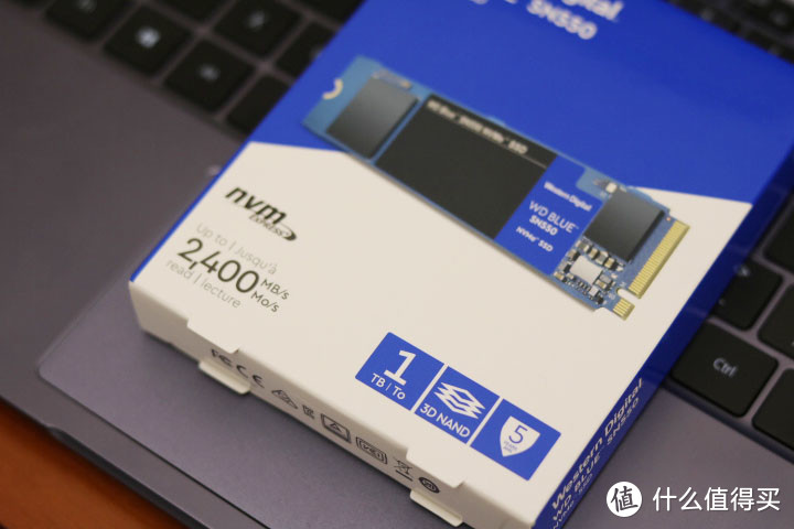 曾经暴涨的固态如今成为白菜价，WD BlueSN550 NVMe SSD评测，4K性能提升42%