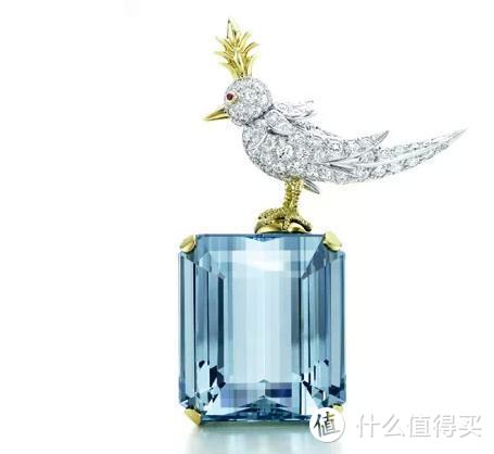 TIffany高级定制，这个属于有些颜色的海蓝宝石了