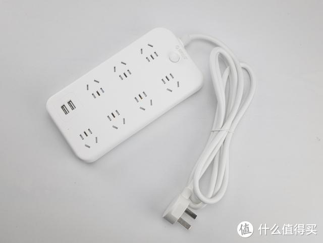 7孔位+双USB，性价比颠覆你的认知，打造完美桌面的第一步