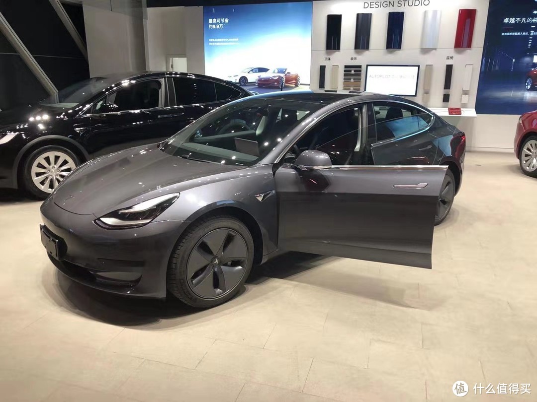 特斯拉国产Model 3：月交72台当不了销冠，下订单才知道充电桩这么贵