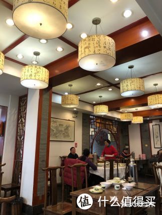 别急着出门先收藏！18家隐藏在扬州的地道好馆子，便宜大碗，本地人都这么吃！