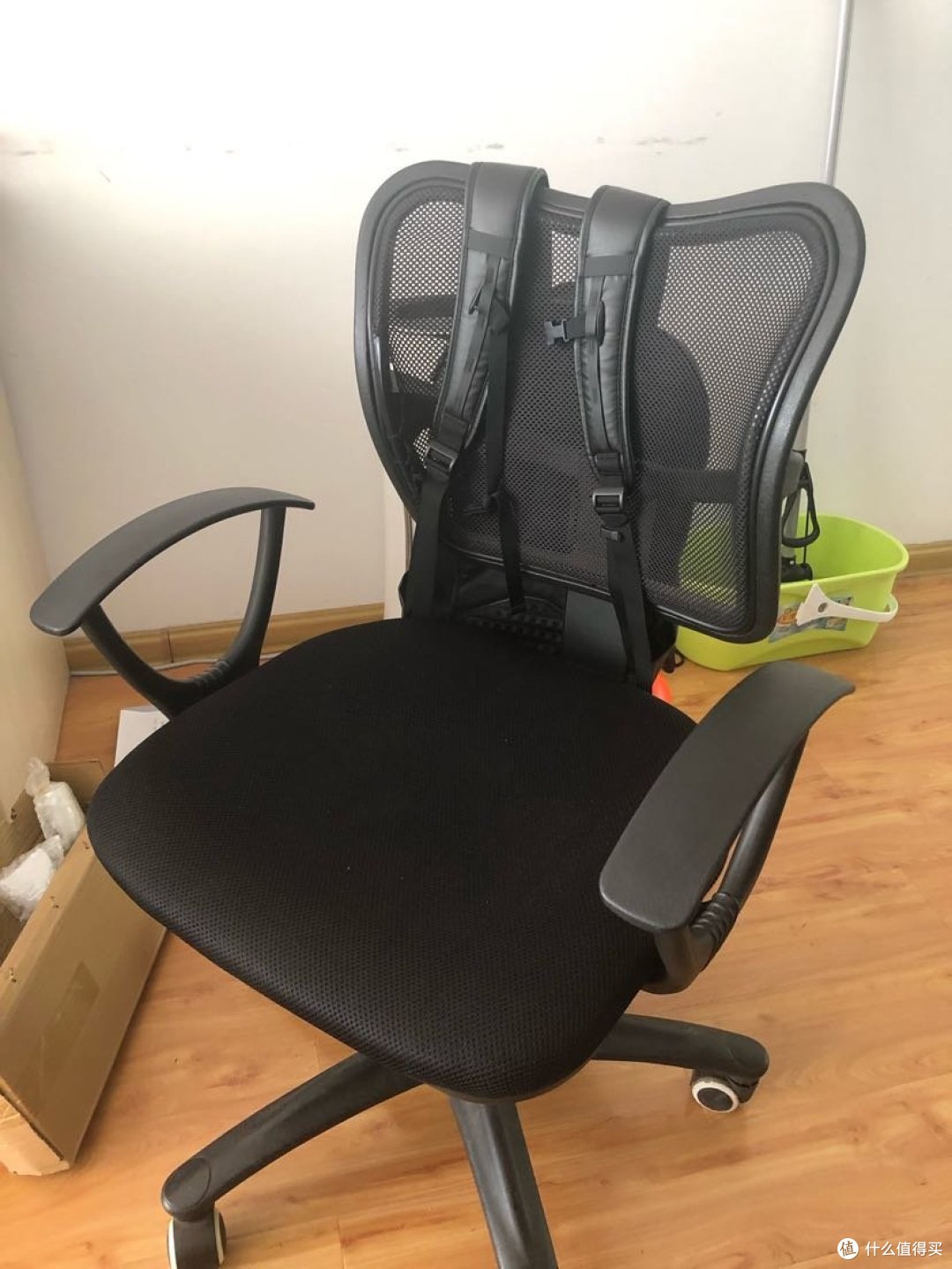 升降坏了的椅子