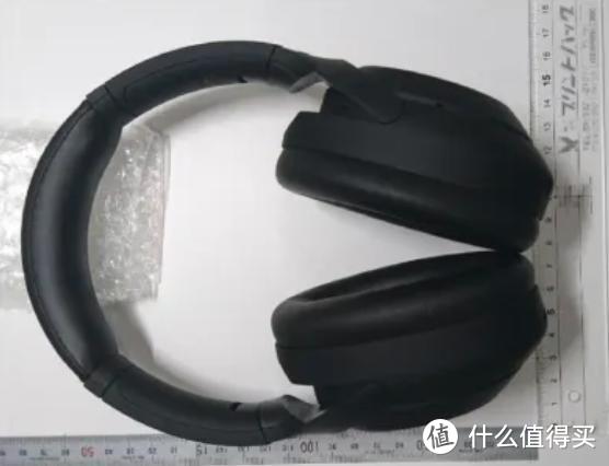 索尼新一代耳罩式降噪耳机 WH-1000XM4 曝光，升级成蓝牙 5.0 ，续航更长