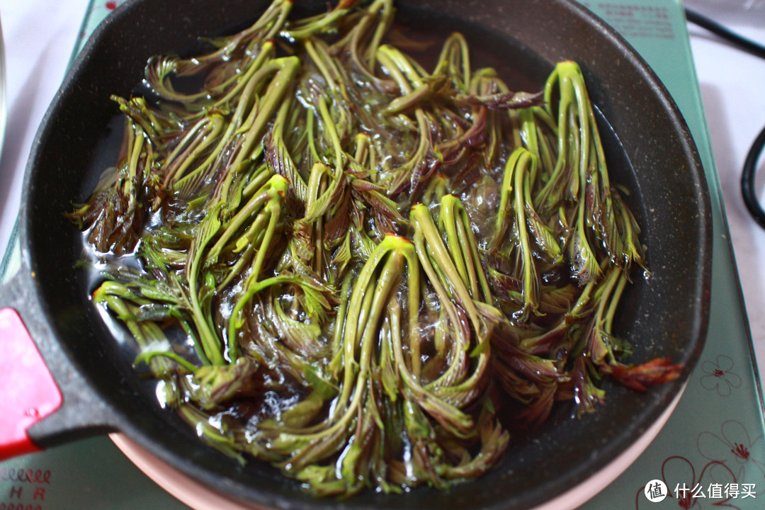 3月别错过这野菜，39元一斤，贵是贵了点，简单一炒胜过吃肉