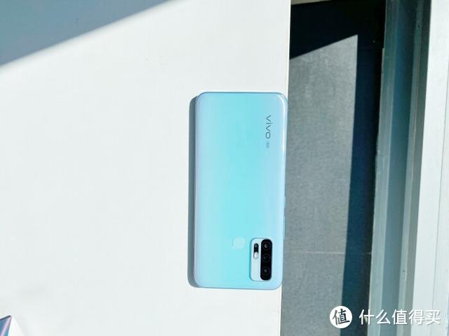 原来还有2000元价位的5G手机？vivo Z6开箱体验