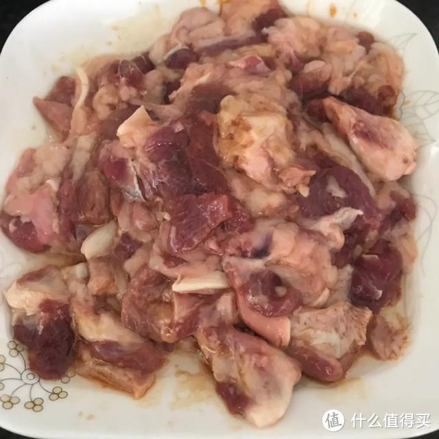 猪身上的这个肉，你吃过吗？这样做，下酒真是绝配！