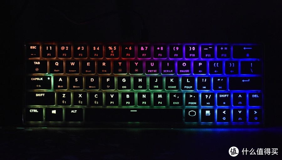 无竞品的酷冷至尊Cooler Master 蓝牙RGB SK621 应该是量产60%键盘的王者