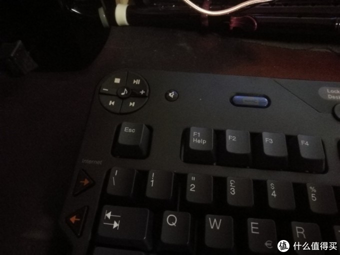 30包邮的IBM键盘 SK-8815开箱测评
