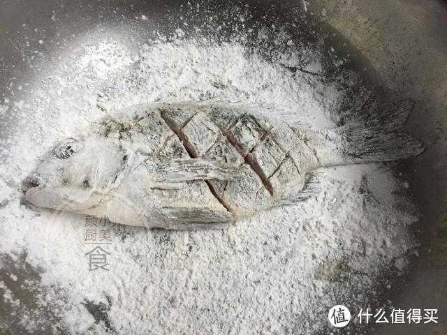 儿子就馋这鱼，香脆可口，酸甜美味，儿子一次一整条竟然没吃够！