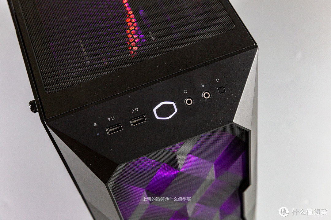 酷冷至尊(CoolerMaster)TD500 MESH 装机