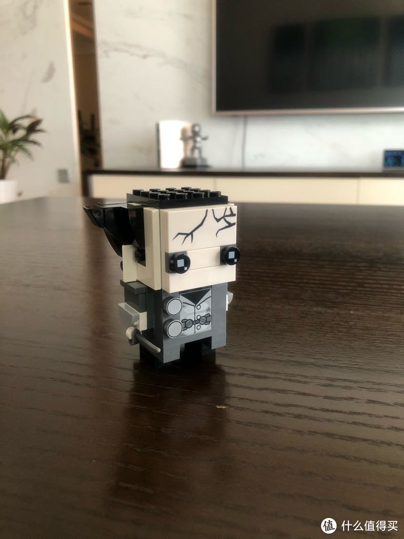 LEGO BRICKHEADZ 乐高方头仔41594阿曼多·萨拉查船长