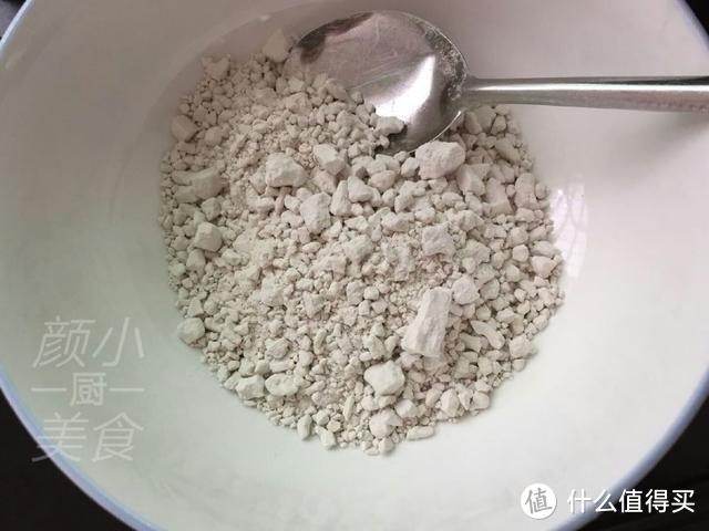 一份海鲜，一勺番薯粉，这样简单一做，竟那么好吃，一盘都不够吃