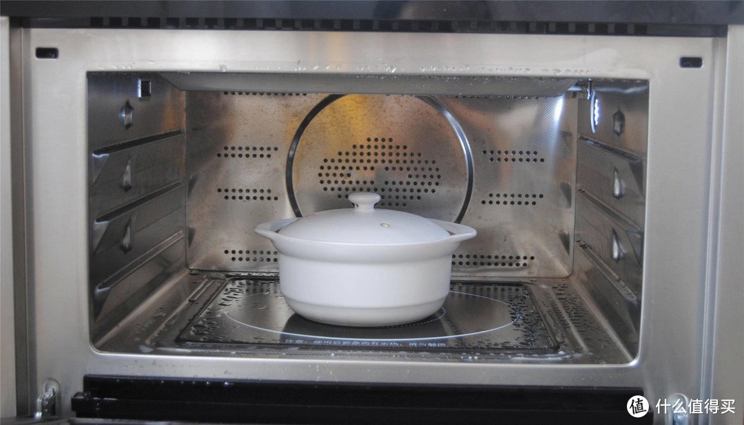 发掘微波炉的隐藏技能，用这个微蒸烤箱一键解锁蒸煮炖烤，我就负责躺吃好了~