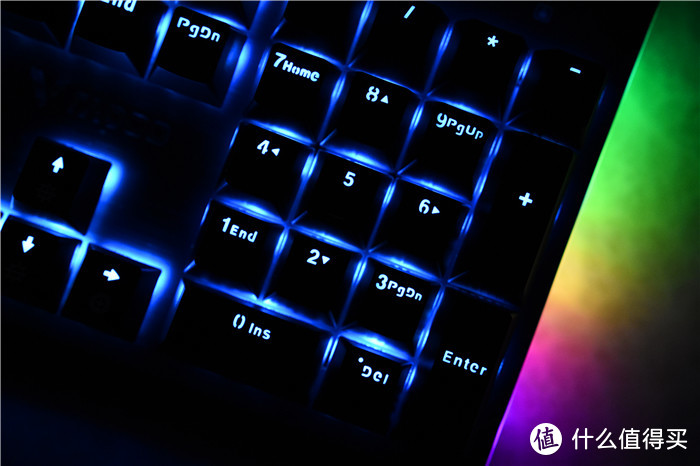 手感清脆，灯效炫酷——雷柏V530背光机械游戏键盘体验
