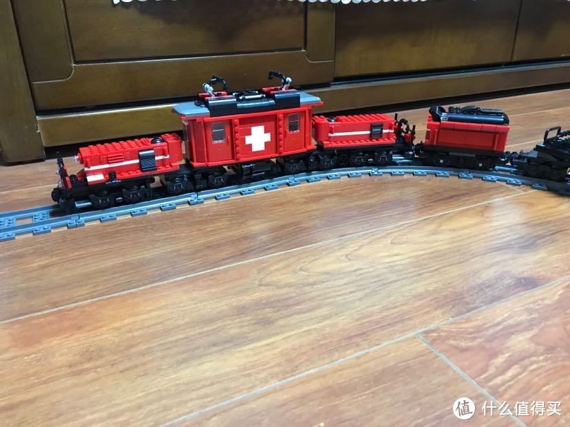 国产积木小火车11083和71044
