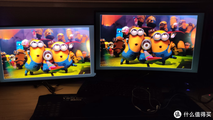 注意和暗部表现，VA的更饱满的原因是明度较低，副作用是整体不够通透。暗部VA更暗，这也是对比度高的原因，但暗部细节牺牲了