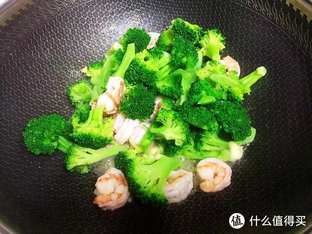 这菜最适合孩子吃，营养极高又好吃，比吃猪肉强！