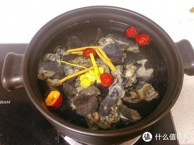 遇上这食材我绝不放过，2块钱一两，用来煲汤，滋补润燥不上火