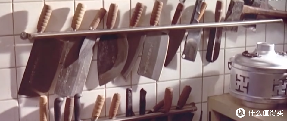 下厨房几把刀才够用？三刀流还不够强！盘点中西日式的13种厨刀～