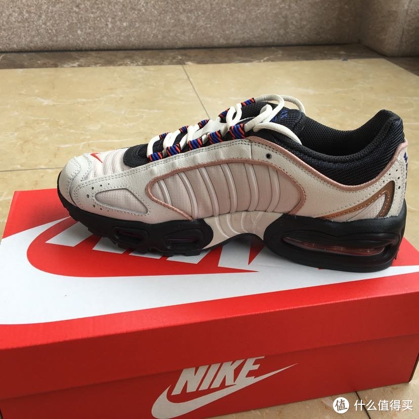 到了为情怀买单的年纪，三双小众nike air max 晒单