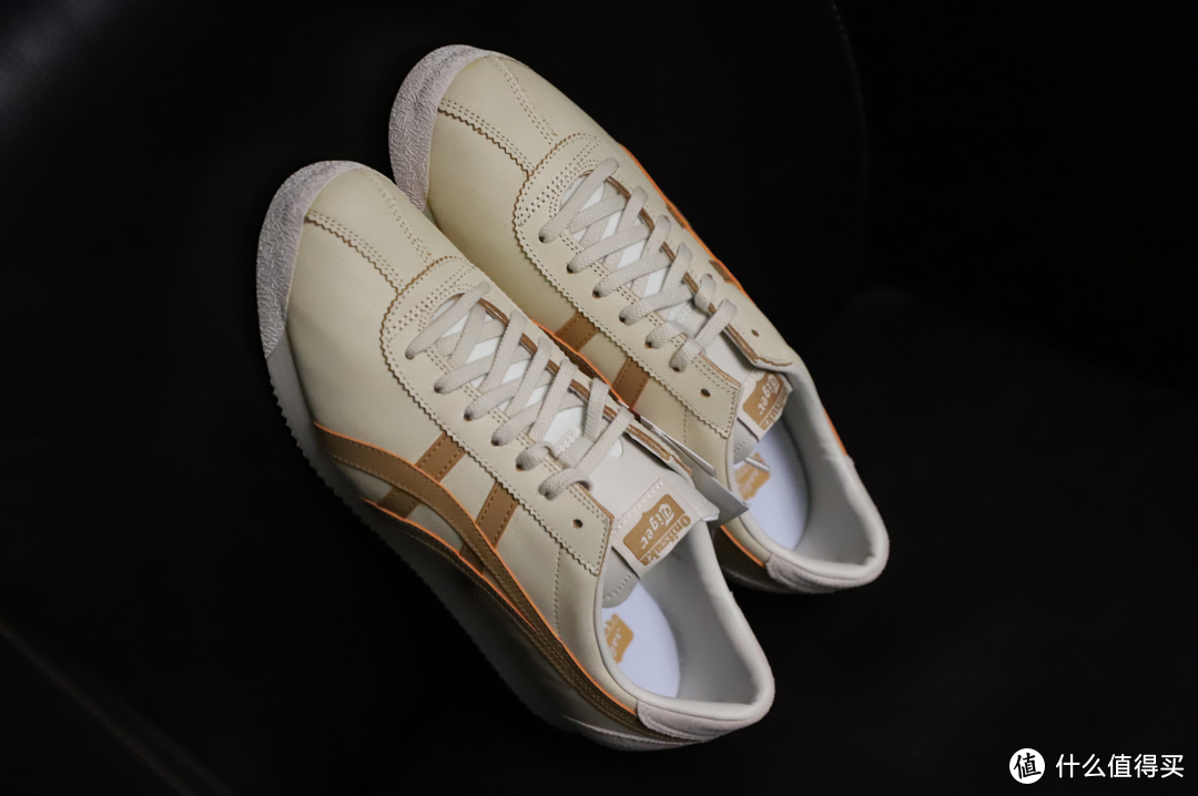 Onitsuka Tiger Corsair 稳重复古的燕麦色阿甘鞋