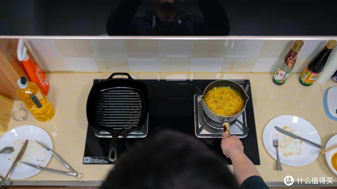 升级厨房高级感 ：21立方大吸力 自动清洗 旋转火焰 你想要的黑科技这里都齐了