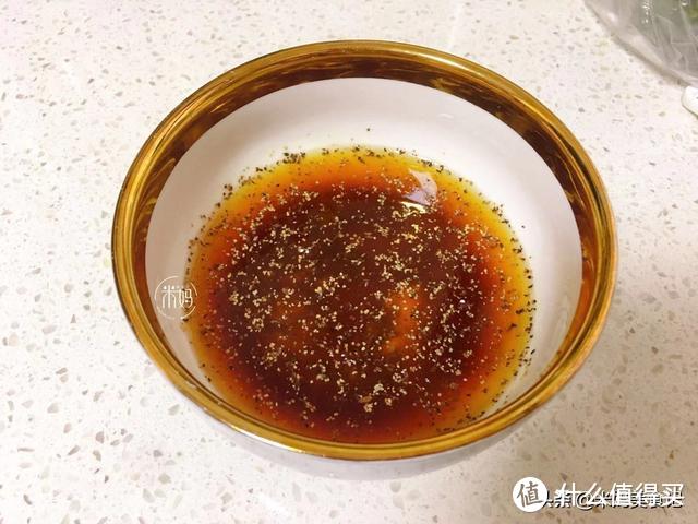 煎牛排有诀窍，记住这一点，煎出牛排鲜嫩多汁，不比西餐厅差