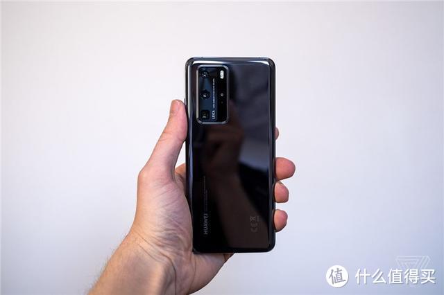 华为P40 Pro+真机提前上手，多款特色保护壳公布