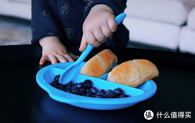 宝宝适龄辅食，但你家的辅食勺用对了吗？