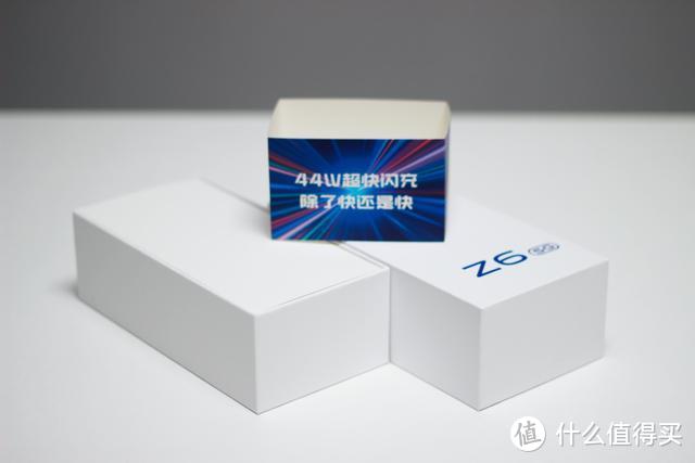 vivo Z6开箱图赏，颜值即正义，外观贼6，性能贼6