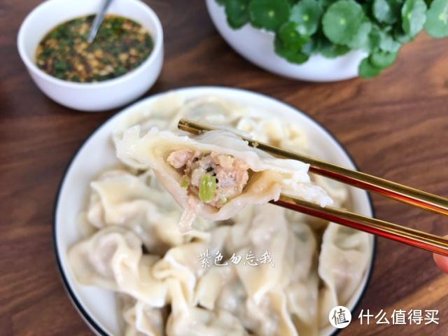 它是蔬菜也是药，用它包饺子鲜美多汁，比白菜好吃，比萝卜有营养