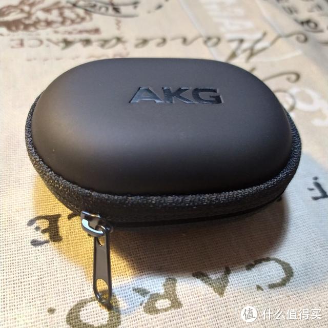 只作赠品，AKG N28入耳有线耳机