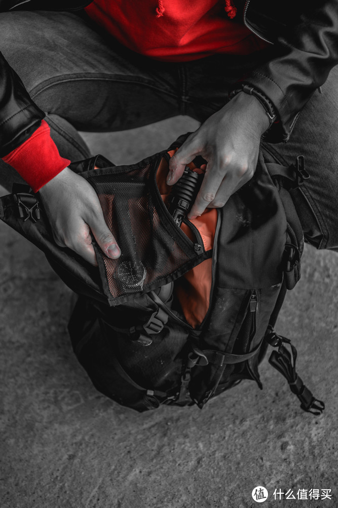 骚包的常规操作——CODEOFBELL X-PAK – Sling Pack (L)