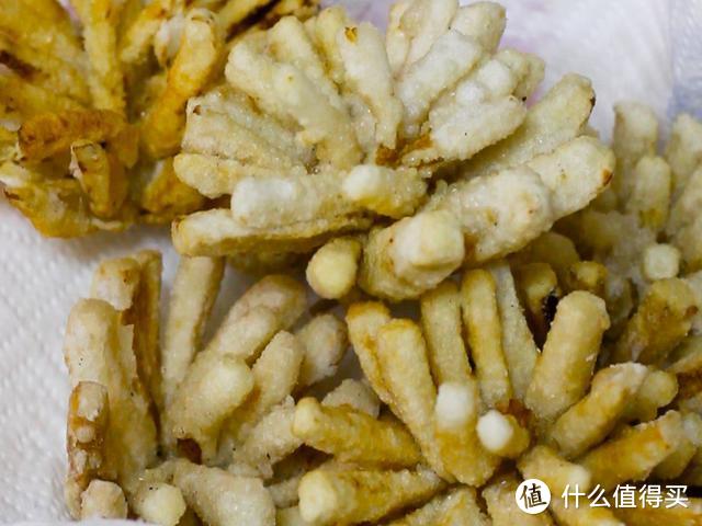 杏鲍菇这样做，和饭馆一样又酥又香，像花儿一样好看好吃