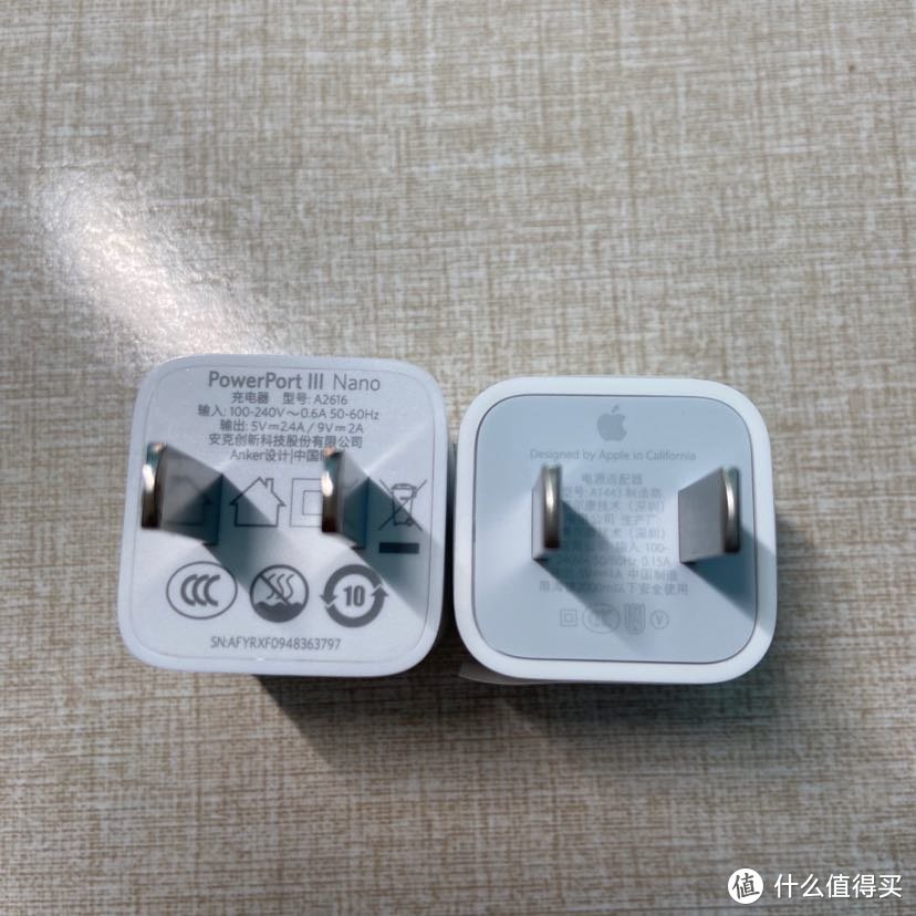 Anker3代拉车线+Nano18w快充套装：小巧精致又可独当一面