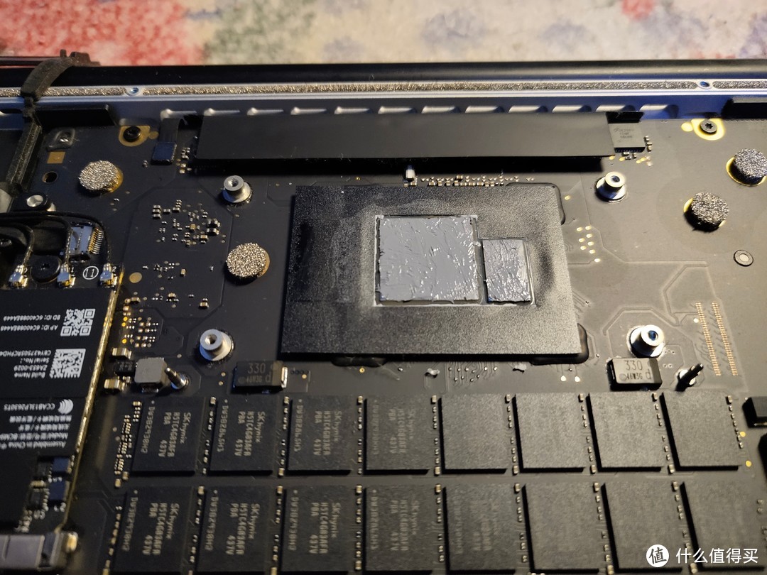 MacBook Pro 15 2014 MID 拆机改造散热，清理灰尘