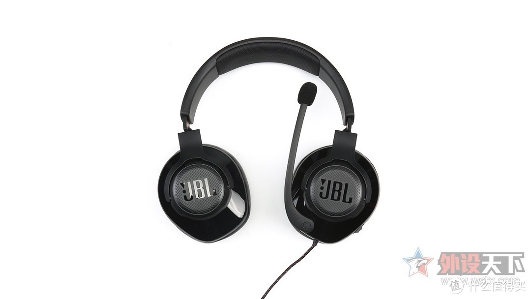 JBL QUANTUM 200游戏耳机评测：轻量舒适