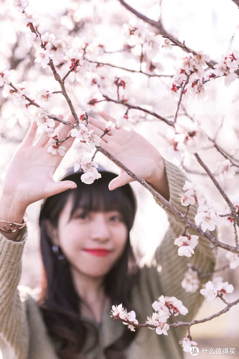 春天的气息🌸来奥森山桃花林一组写真大片吧