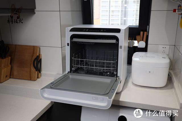 米家互联网洗碗机体验：快接式自主安装 给厨电行业注入新活力