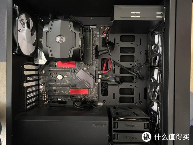 一键超频上5G什么 感觉，把玩华硕ROG Strix Z390-F Gaming电竞主板