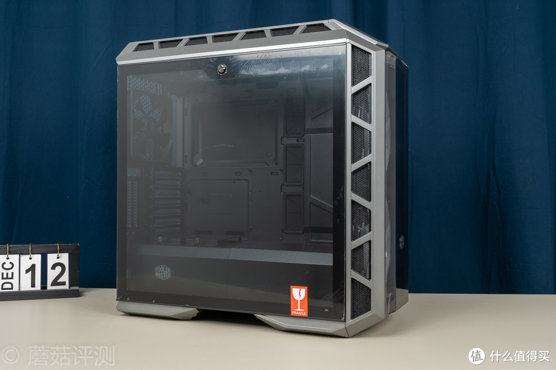 外观大气，内部空间夸张、酷冷至尊MasterCase H500P中塔机箱 评测