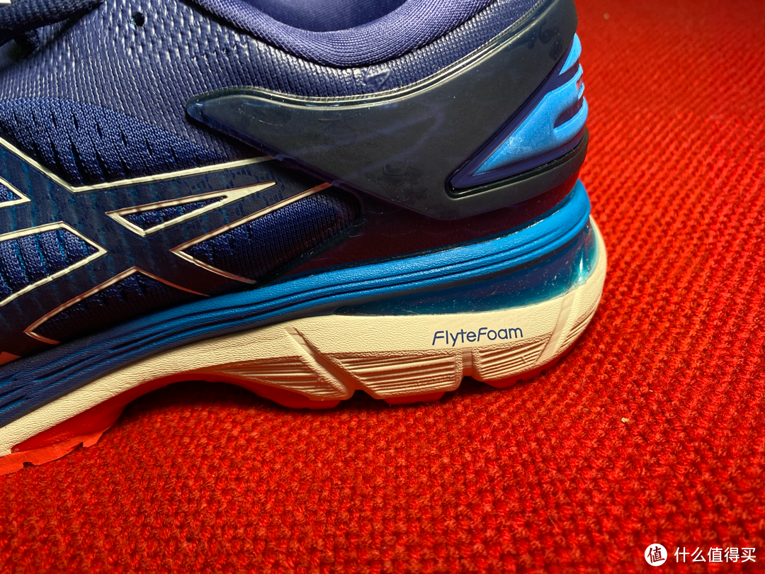 不买跑鞋我都忘了，自己曾经运动过。asics kayano25开箱