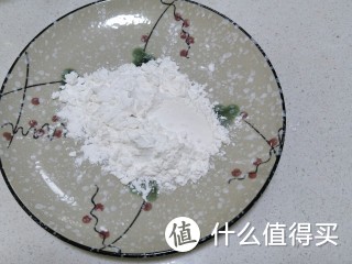 四月份的小黄花鱼非常鲜美，这样炸小黄花，凉了都酥脆