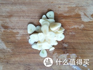  油菜和香菇是一直都是最佳的搭档，你也试试吧