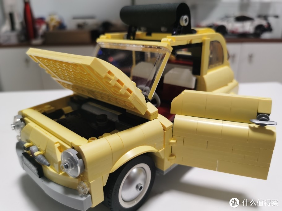 鹅黄色的意大利风情～乐高10271，Fiat 500